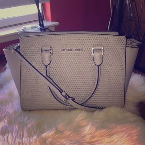 Michael Kors Crossbody Satchel.